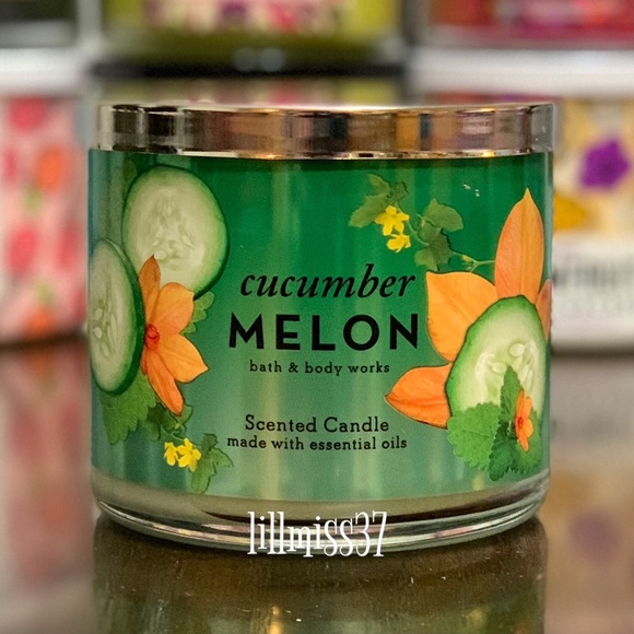 BRAND NEW BATH AND BODY WORKS 3 WICK CANDLE CUCUMBER MELON - Picture 4 of 4